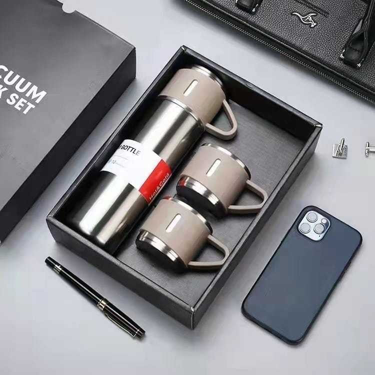Premium Vacuum Flask Set – 500ml Stainless Steel Insulated Bottle with 3 Cups